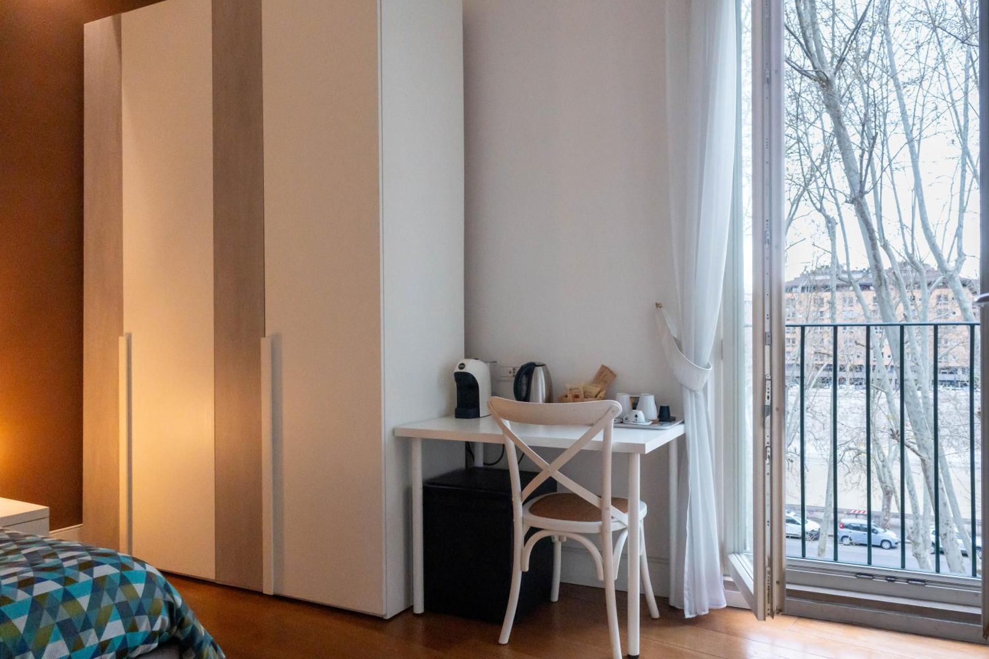 Ihh Suites Рим Екстериор снимка