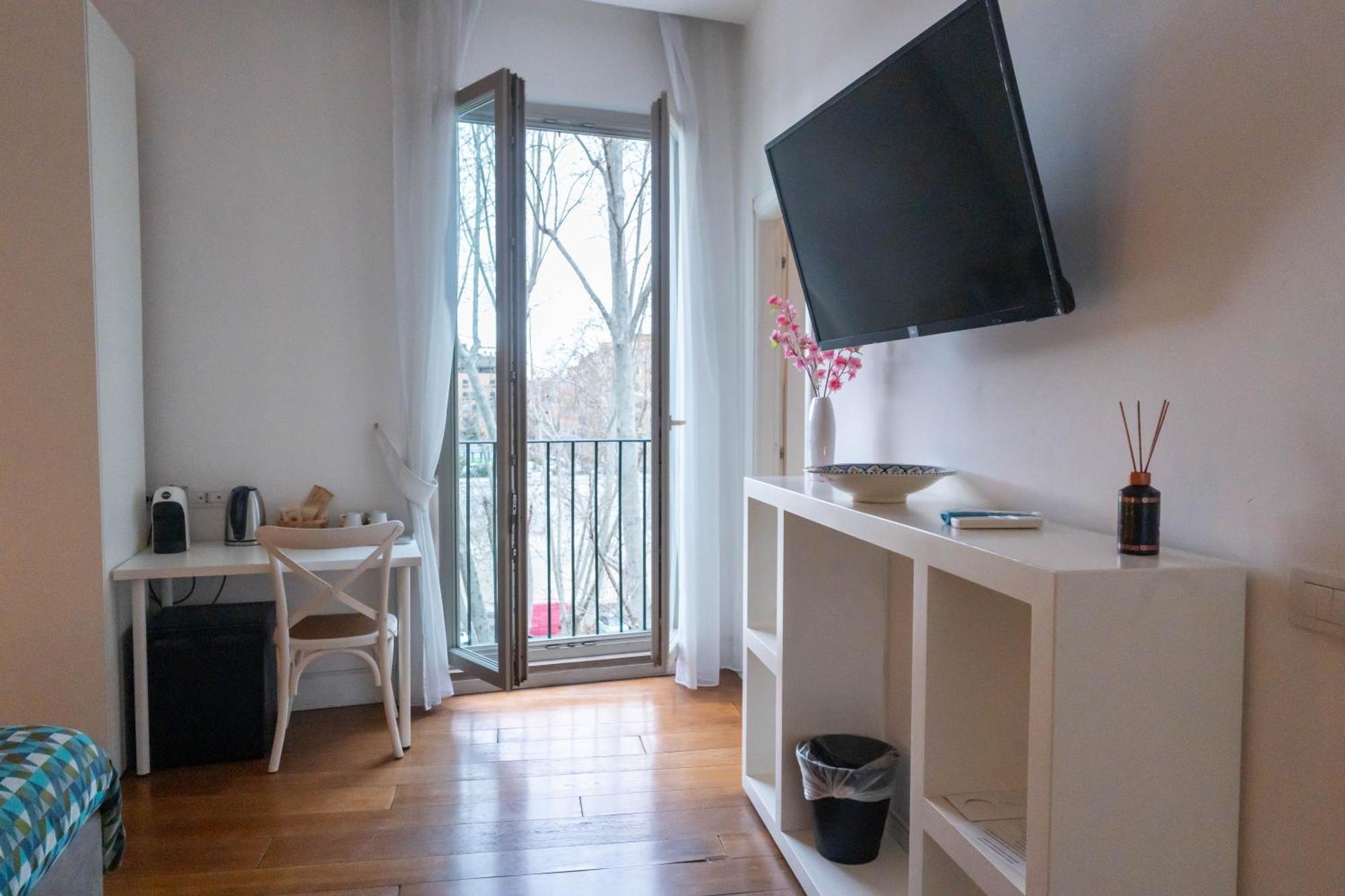Ihh Suites Рим Екстериор снимка