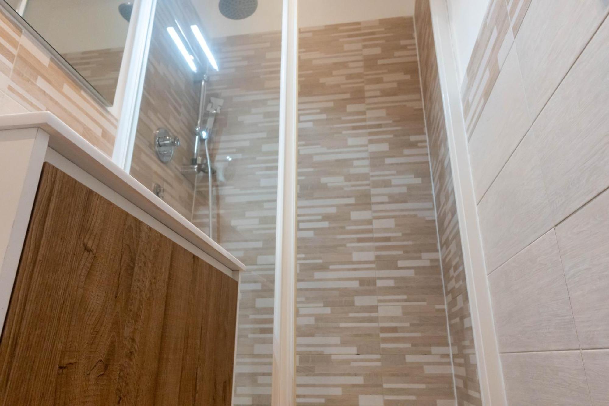 Ihh Suites Рим Екстериор снимка