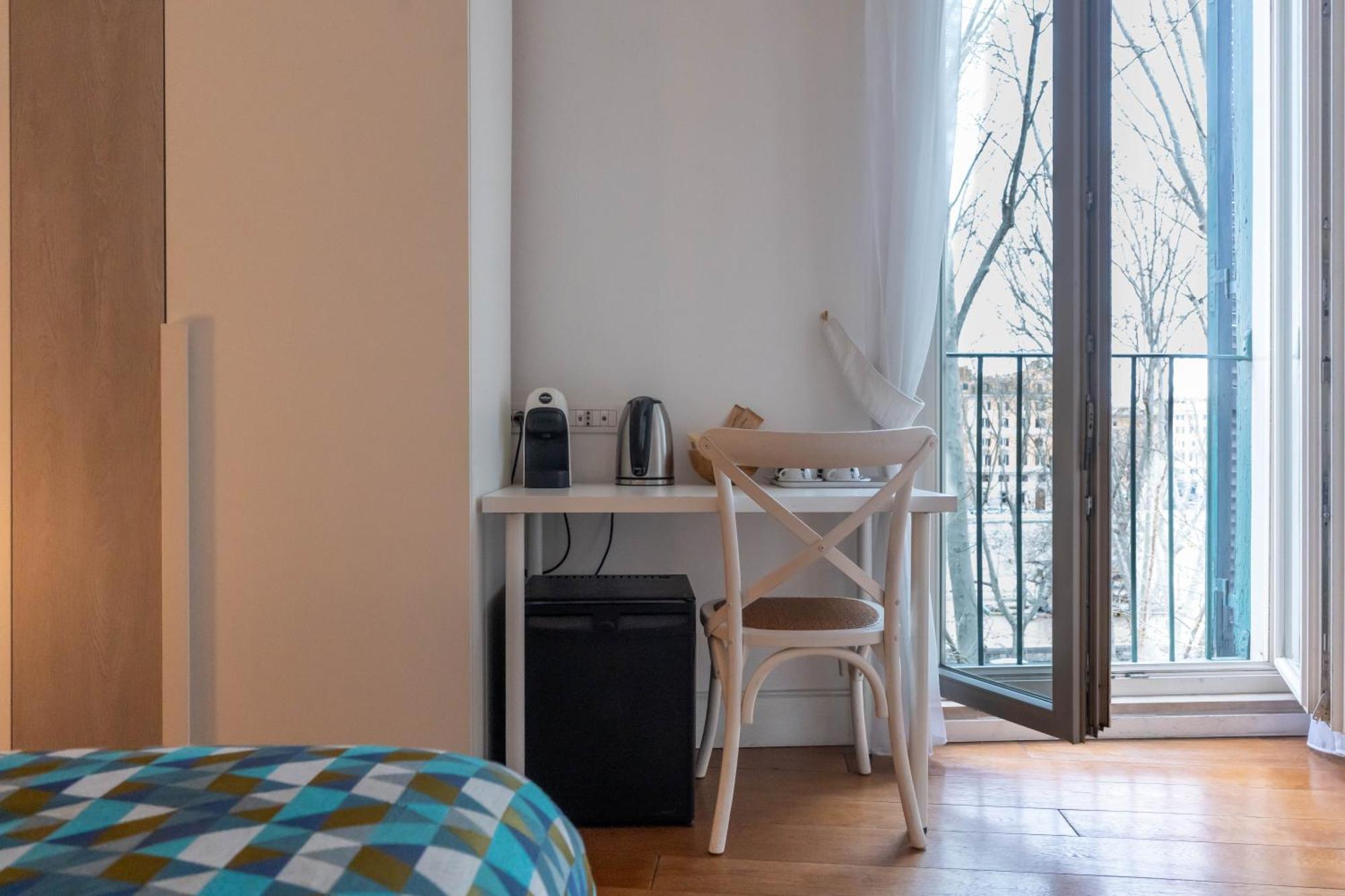 Ihh Suites Рим Екстериор снимка